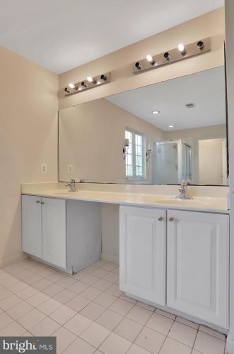 20 Cool Springs Ln, Charles Town WV  25414-4647 exterior