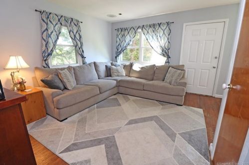 197 Monmouth Ave, Waterbury, CT 06704-1428