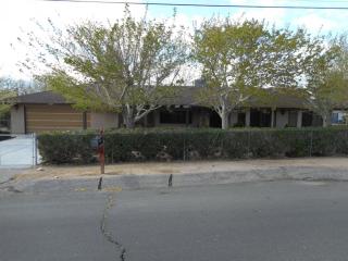 18497 Orange St, Hesperia, CA 92345-6613
