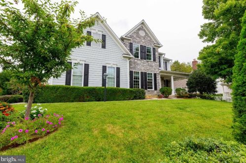 6526 Summerton Way, Springfield, VA 22150-1164