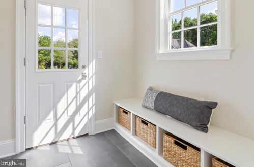 577 Jobel Dr, Tavistock NJ  08033-1034 exterior