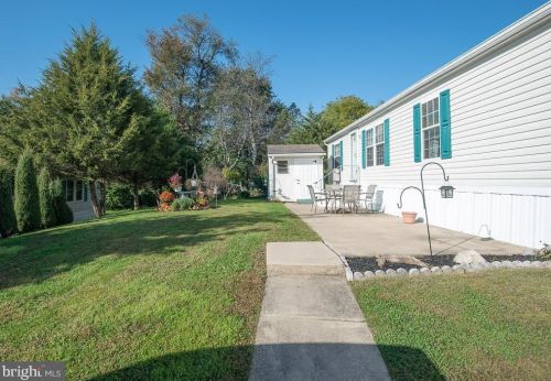 677 Lilac Dr, Smithville, PA 17560-9688