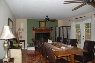 6426 Ridge Lake Rd, Hixson, TN 37343-3443