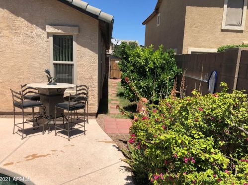 16559 Ironwood St, Sun City AZ  85388-1176 exterior