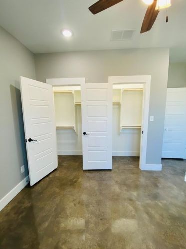 707 Woodard St, Denison, TX 75020-2850