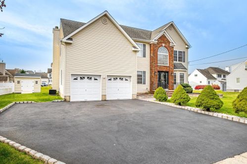610 Delmore Ave, South Plainfield, NJ 07080-3980