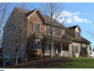 100 Rachel Ln, Romansville, PA 19320-6110
