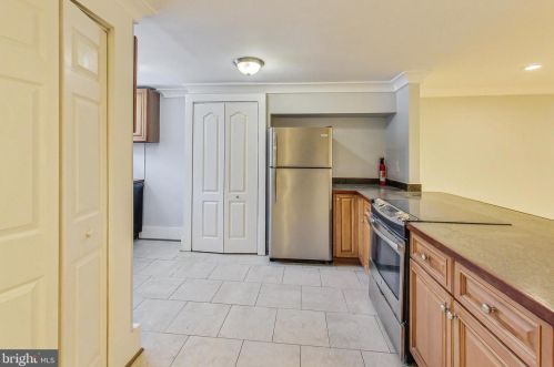 2119 1st St, Washington DC  20001-1004 exterior