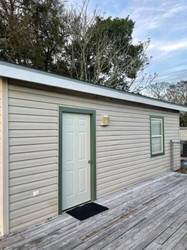 7911 Rottingham Rd, Port Richey FL  34668-2684 exterior