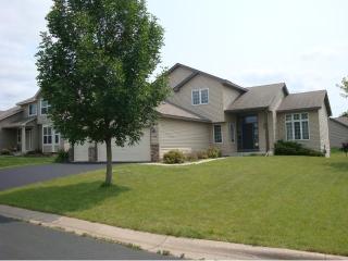 4898 186th St, Farmington, MN 55024-7086