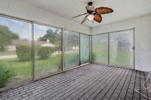 13116 Sheridan Dr, Port Richey FL  34667-2714 exterior