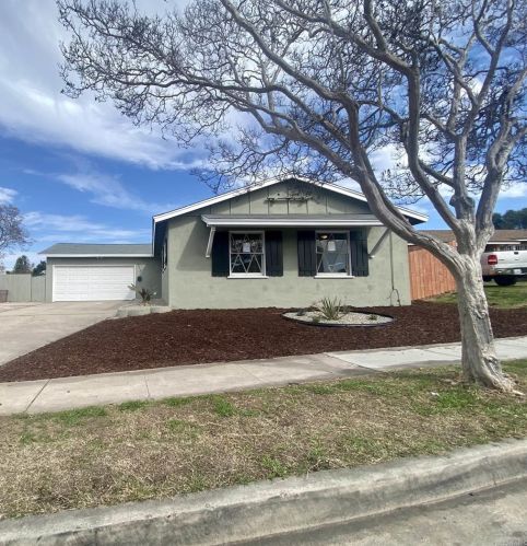 373 Ledgewood Ln, San Diego, CA 92114-7233