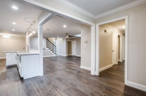 1124 Lookout Dr, Richardson, TX 75080-2113