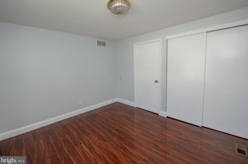 1865 Greymont St, Philadelphia PA  19116-3829 exterior