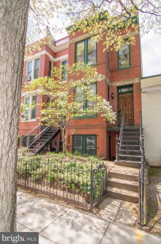 320 3rd St, Washington, DC 20003-1905