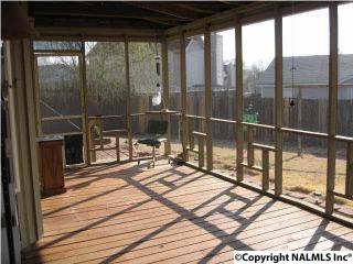 107 Fernwood Cir, Madison AL  35757-6827 exterior