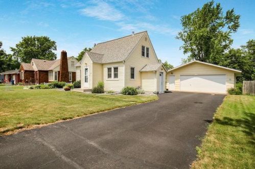 337 Euclid Ave, Poskin, WI 54812-1514