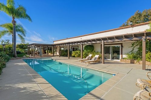 39386 Chaparral Dr, Temecula CA  92592-8822 exterior