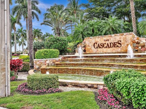 6840 Lismore Ave, Boynton Beach FL  33437-6415 exterior