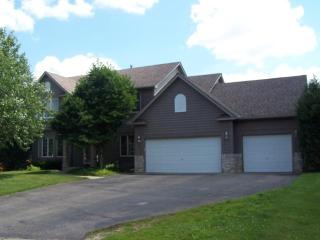 10122 166th St, Lakeville, MN 55044-4627