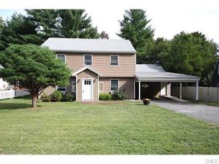 82 Shadow Ridge Rd, Stamford, CT 06905-1811