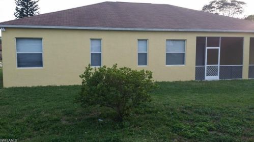 1425 Archer St, Lehigh Acres, FL 33936-5370