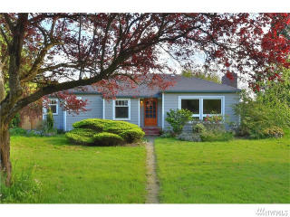 3211 Cottonwood Ave, Bellingham, WA 98225-1220
