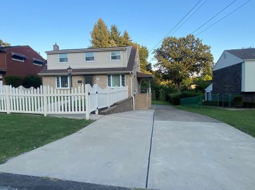 4719 Aspen St, Pittsburgh, PA 15122-1228