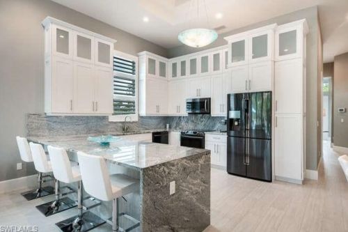 751 110th Ave, Naples FL  34108-1819 exterior