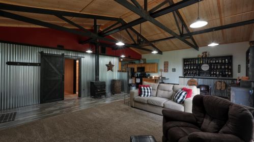 26718 Armstrong Rd, Laurelville OH  43135-9716 exterior