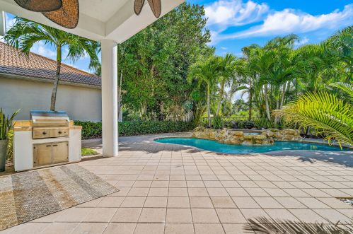 10254 Sand Cay Ln, West Palm Beach FL  33412-3009 exterior