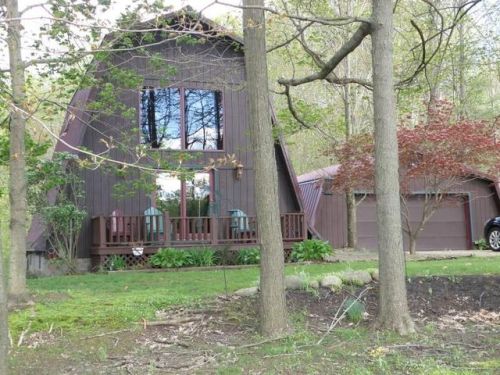 101 Picidilli Hill Rd, Corry, PA 16407-4003