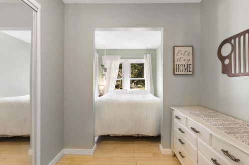 4030 7th St, Minneapolis MN  55421-2801 exterior