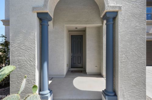 4935 109th Ave, Phoenix, AZ 85037-5783
