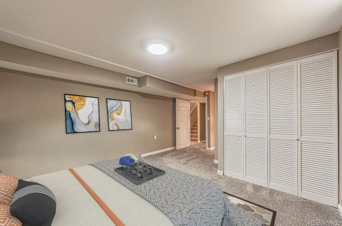 4369 Logan St, Englewood CO  80113-5820 exterior