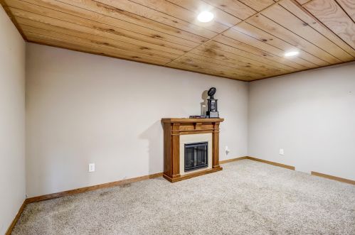 2773 51, Milwaukee WI 53219-3260 exterior