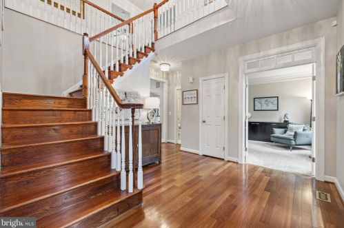 14829 Cox Creek Ct, Haymarket VA  20169-2626 exterior