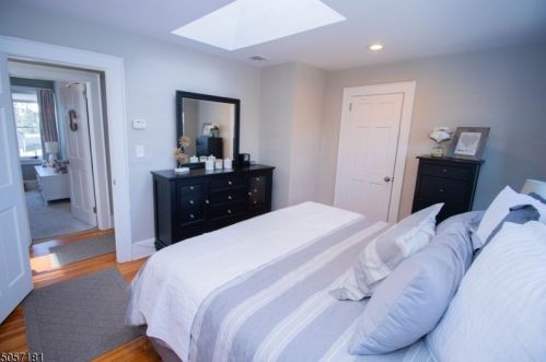 2 Montclair Ave, Nutley NJ  07110-1124 exterior