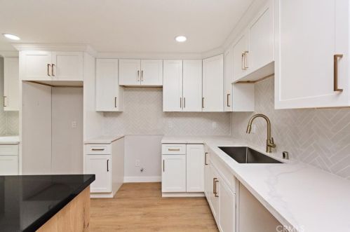 2841 El Nido Dr, Altadena CA  91001-4917 exterior