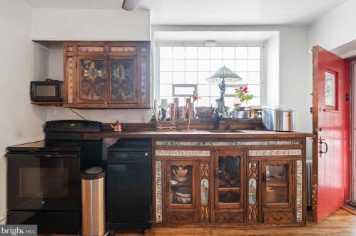 232 Cliveden St, Philadelphia PA 19150-3309 exterior