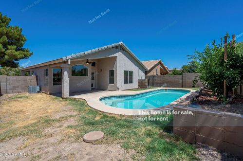 541 Soho Ln, Chandler AZ  85225-8250 exterior