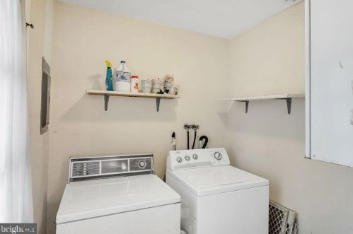 641 Dreshertown Rd, Dresher PA  19025 exterior