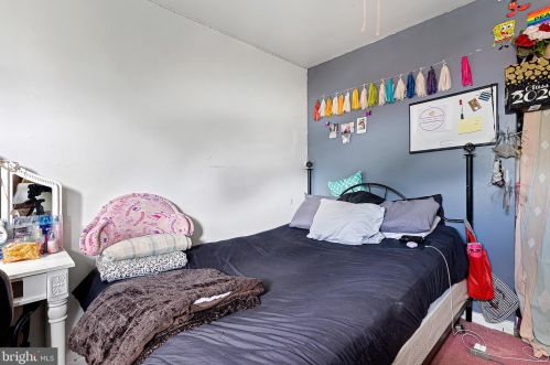 114 Rose Ln, New Castle DE  19720-2143 exterior