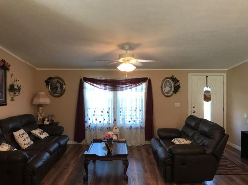 10839 Horseshoe Rd, Lynchburg, OH 45142-9442