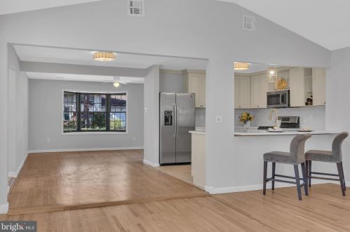 207 Piute Trl, Browns Mills NJ  08015-6125 exterior