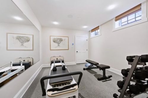 330 Shields Ln, Sewickley PA  15143-1036 exterior