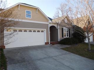 1264 Cedarline Ln, Winston Salem NC  27103-6110 exterior