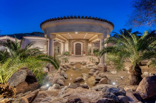 8229 Ridgeview Dr, Scottsdale, AZ 85253-2019