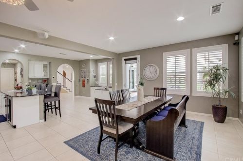 5391 Evening Sky Dr, Simi Valley CA  93063-5744 exterior