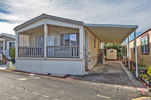 93 Redwing Dr, Santa Rosa, CA 95409-4118